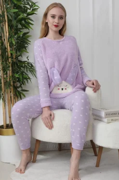 Trendyol Conjunto pijama polar conejo y corazones lila morado/lila Clearance