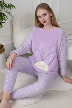 Trendyol Conjunto pijama polar conejo y corazones lila morado/lila Clearance