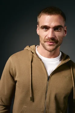 OOTO Cárdigan con capucha Marr&oacute;n Hot