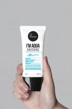 Suntique Crema protector solar I'm Acqua Sun Essence estampado Clearance