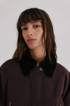 Hoss Intropia Damaris. Trench con bolsillos Granate Best