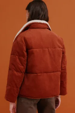 Hoss Intropia Debra. Deportiva acolchada Naranja Best