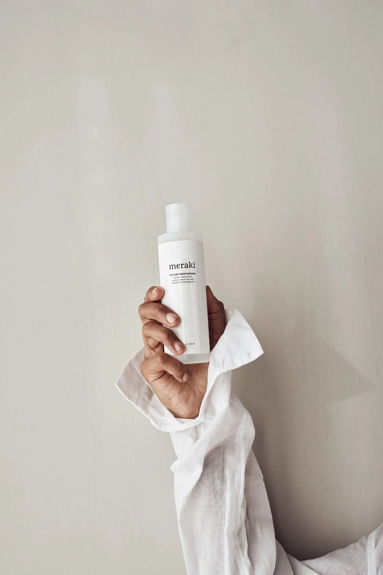 Meraki Desmaquillante micelar 195 ml. blanco