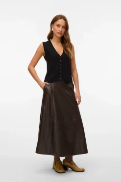 Vero Moda Falda midi efecto piel Marrón oscuro Discount