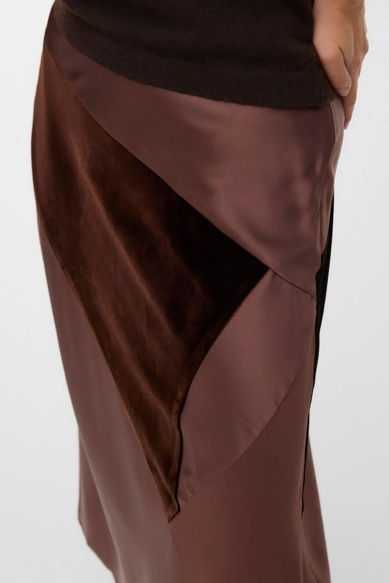 Vero Moda Falda midi triple tejido Marrón Hot