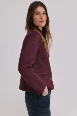 Hoss Intropia Fernanda. Abrigo estilo austriaca Granate New