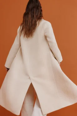 Hoss Intropia Fiamma. Abrigo con cuello solapa Marfil Discount