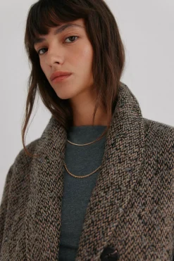 Hoss Intropia Fátima. Abrigo con solapa Marfil Best