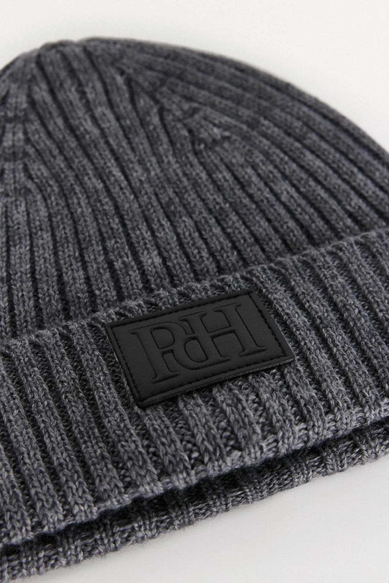 Pedro del Hierro Gorro punto Gris Hot