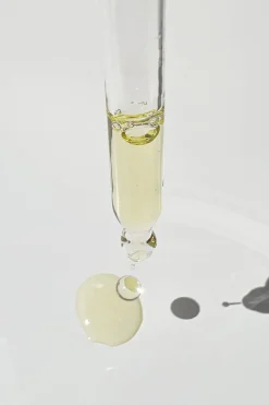 Salad Code Gotas de aceite facial cuidado profundo beige Outlet