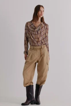 Hoss Intropia Guisselle. Blusa con cruce asimétrico Marfil Best