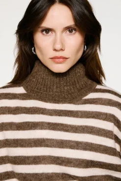 Selected Jersey cuello alto lana y alpaca Marr&oacute;n New