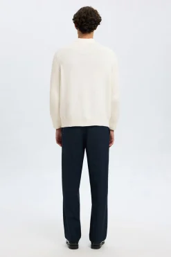 Selected Jersey cuello mock 100% algodón orgánico. Blanco Clearance