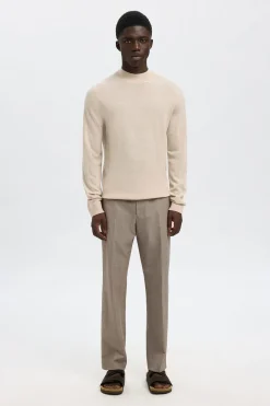 Selected Jersey cuello mock 100% lana merino. Beige
