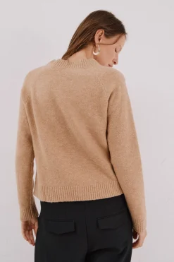 Cortefiel Jersey delantero lentejuelas. Beige New