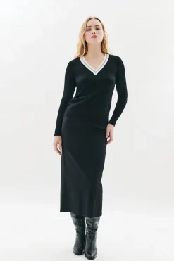 Caroll Jersey detalle cuello Negro Best