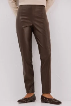 Cortefiel Legging de mujer de polipiel elástica Marr&oacute;n oscuro