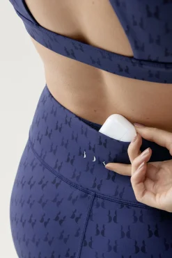 Born Living Yoga Legging deportivo Monogram azul Outlet