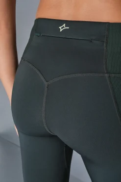 Dash and Stars Leggings 4D STRETCH crop verde Hot