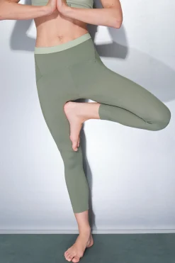 Dash and Stars Leggings SOFT MOVE crop verde Best