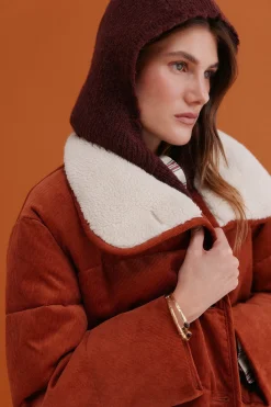 Hoss Intropia Maider. Bufanda con capucha Granate Outlet