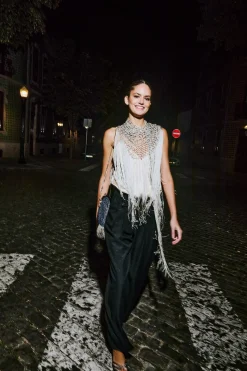 Hoss Intropia Malia. Chal bordado con abalorios Gris Sale