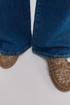 Hoss Intropia Marcela. Mocasines bordados de serraje Beige New