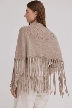 Hoss Intropia Marta. Capa flecos de tricot Beige