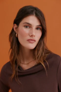 Hoss Intropia Mirta. Camiseta con escote drapeado Marron oscuro Outlet