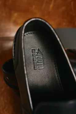 OOTO Mocasín piel Negro Hot