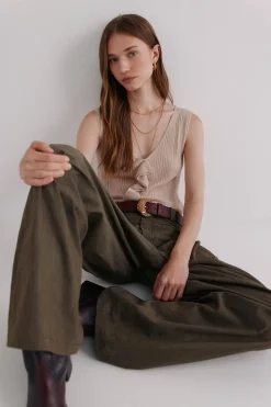 Hoss Intropia Nahia. Top con volante Beige Sale