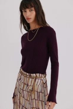 Hoss Intropia Nidia. Top con detalle de ondas Granate Outlet