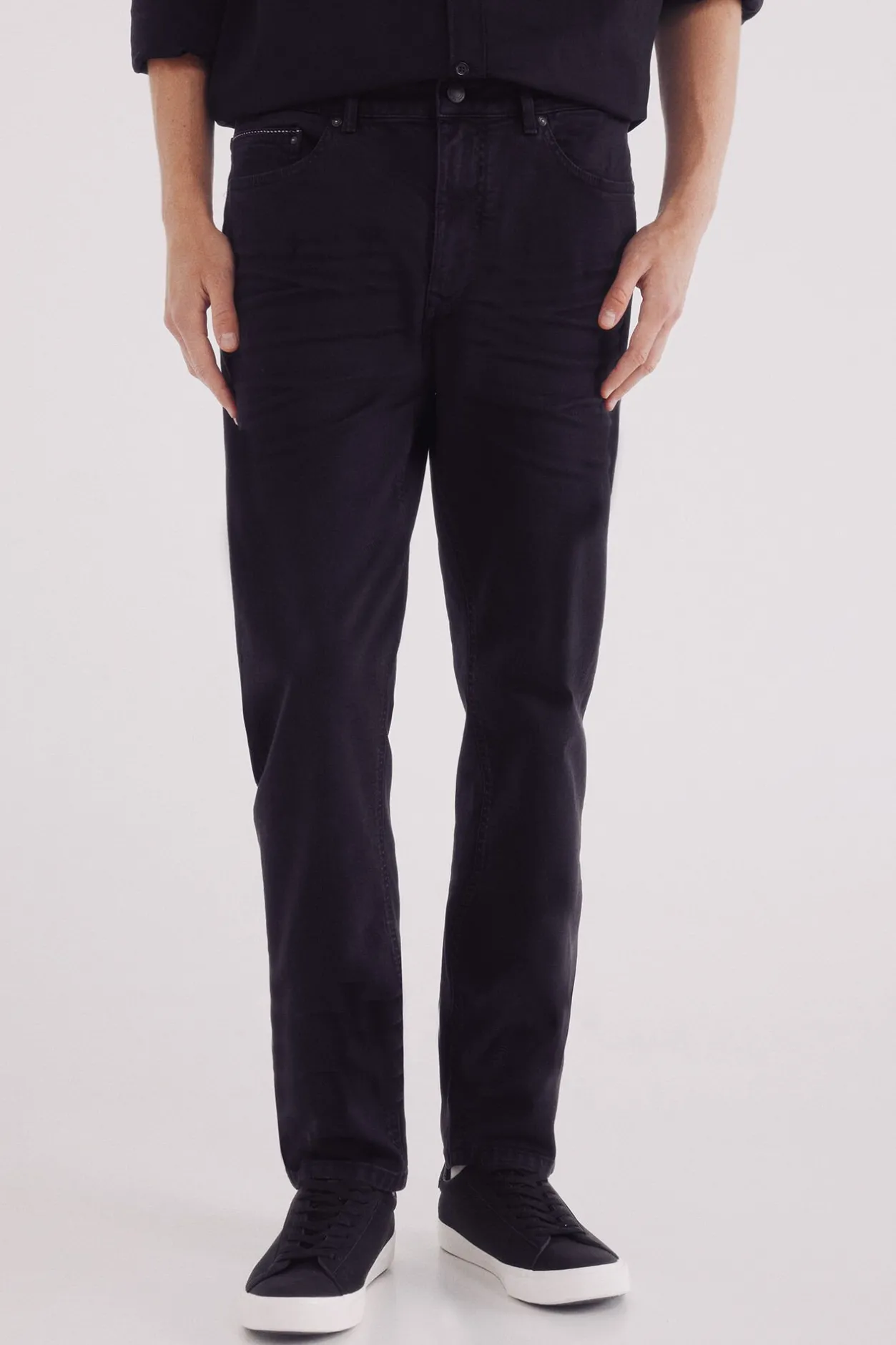 Springfield Pantalón 5 bolsillos color slim fit negro