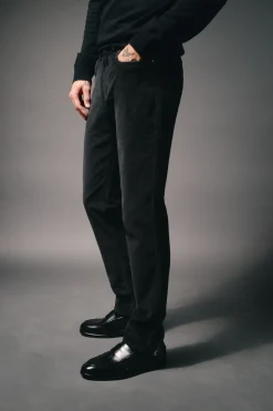 OOTO Pantalón 5 bolsillos slim fit pana Negro Hot