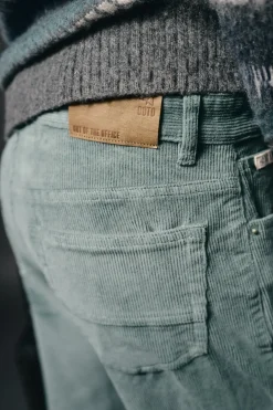 OOTO Pantalón 5 bolsillos slim fit pana Azul Sale