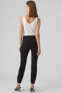 Vero Moda Pantalón cargo tobillero Negro Sale