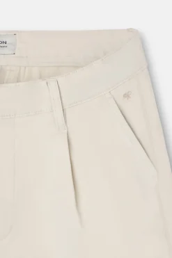 Silbon Pantalón chino casual pinzas Marfil Outlet