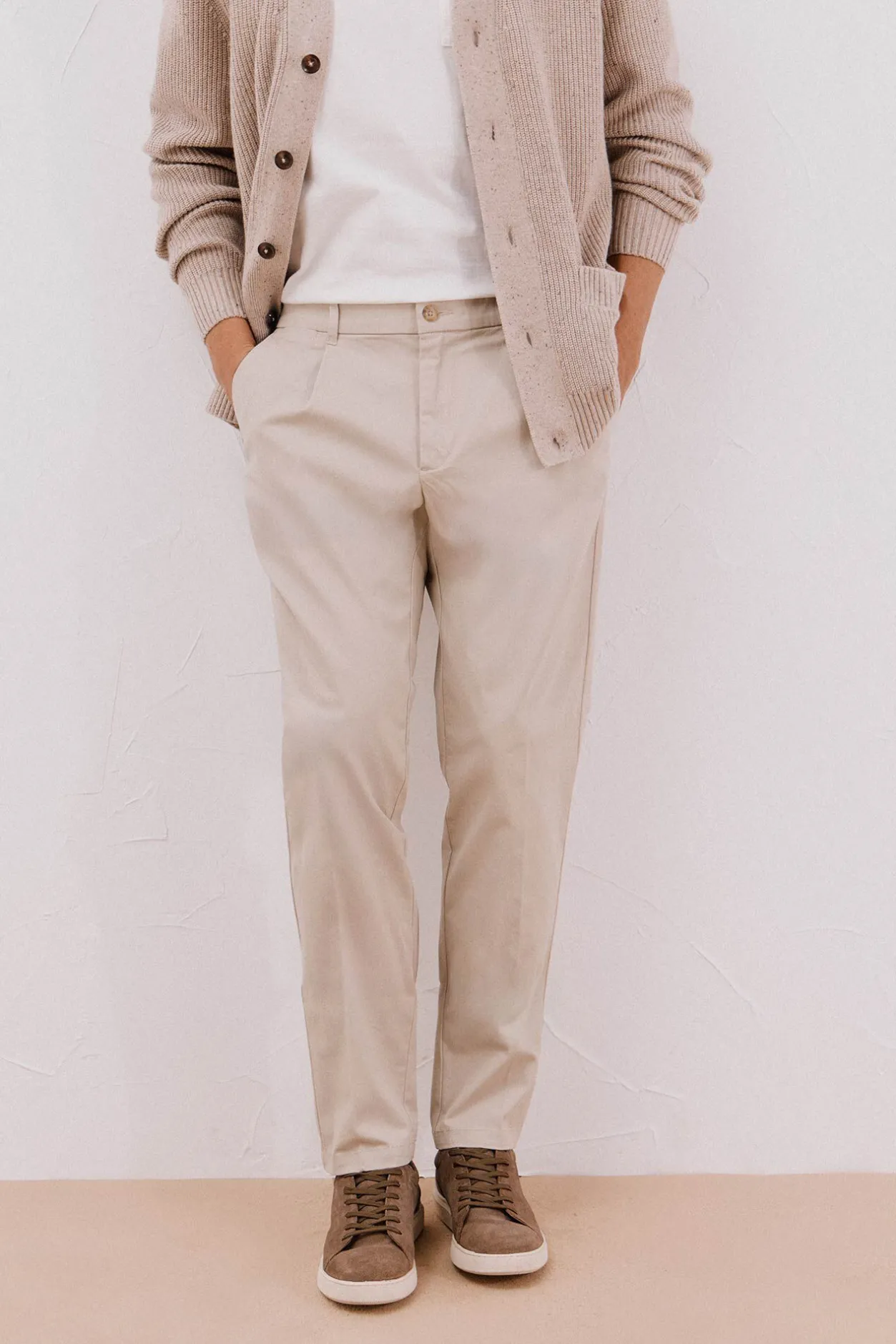 Cortefiel Pantalón chino confort tapered fit Beige Sale
