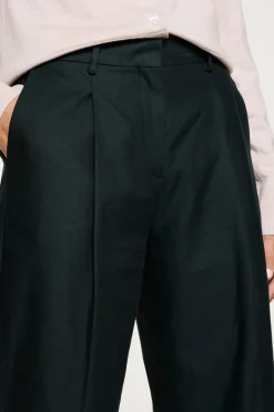 Selected Pantalón chino pinzas. Negro