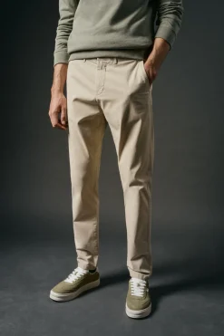 OOTO Pantalón chino slim Beige