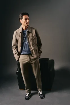 OOTO Pantalón chino slim Kaki