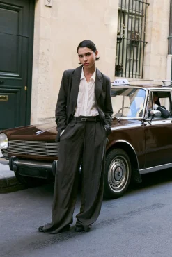 Vila Pantalón de vestir con cuadros Marr&oacute;n Discount