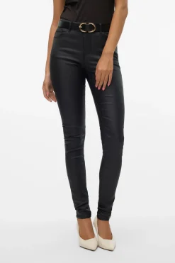 Vero Moda Pantalón efecto encerado Negro Clearance