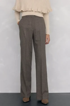 Pedro del Hierro Pantalón flare Marr&oacute;n Hot