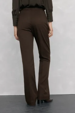 Pedro del Hierro Pantalón flare traje Marr&oacute;n Hot