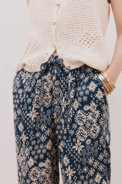 Cortefiel Pantalón fluído estampado Estampado azul Discount