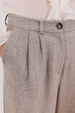 Cortefiel Pantalón largo ancho con doble pinza Beige Best