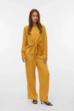 Vero Moda Pantalón largo satinado Amarillo Discount