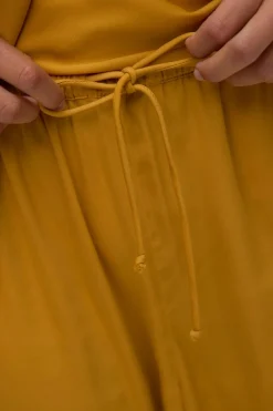 Vero Moda Pantalón largo satinado Amarillo Discount