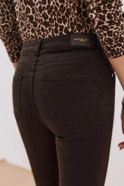 Cortefiel Pantalones Sensational color Marr&oacute;n oscuro Hot